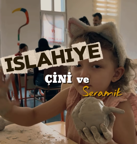 Kültür ve Sanat ile İyileşme Programı kapsamında Gaziantep-Islahiye’de Çini ve Seramik eğitimimiz gerçekleşti. Depremden etkilenen genç ve çocuklar ile sanatın iyileştirici gücü üzerine çalıştık.